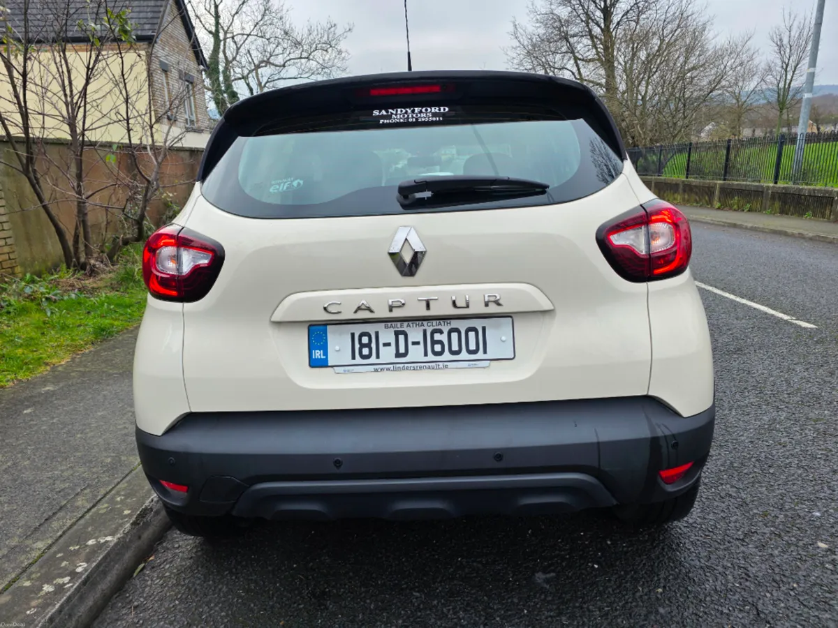 Renault Captur AUTOMATIC Dynamique NAV DCI 90 ED 4 - Image 4