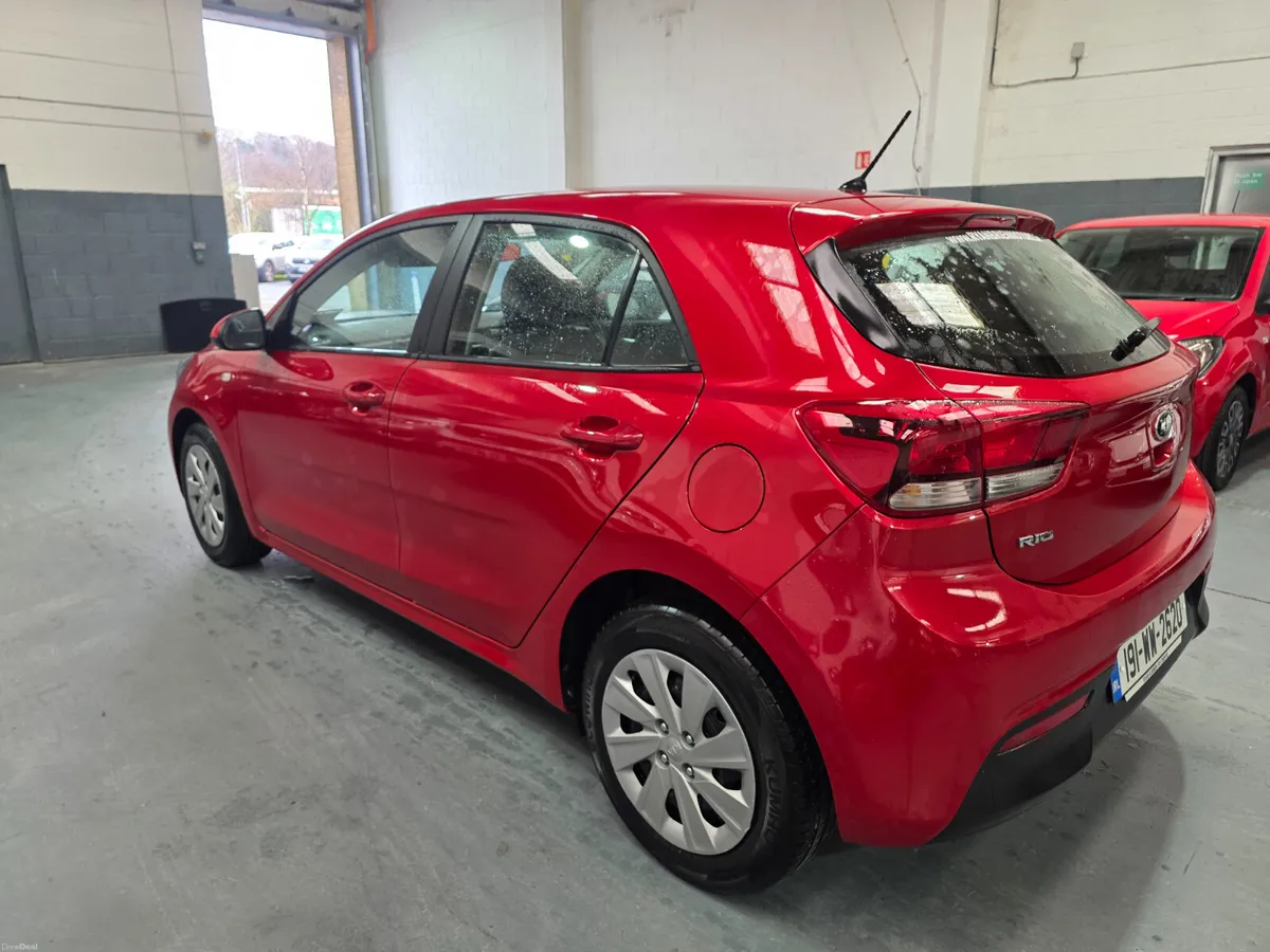Kia Rio 2019 Manual Low Mileage - Image 4