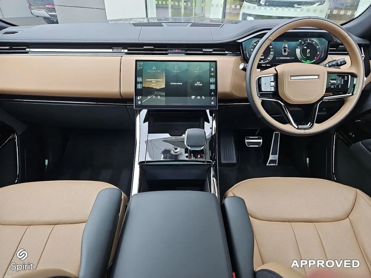 Land Rover Range Rover Sport 3.0 PHEV SE Dynamic - Image 4