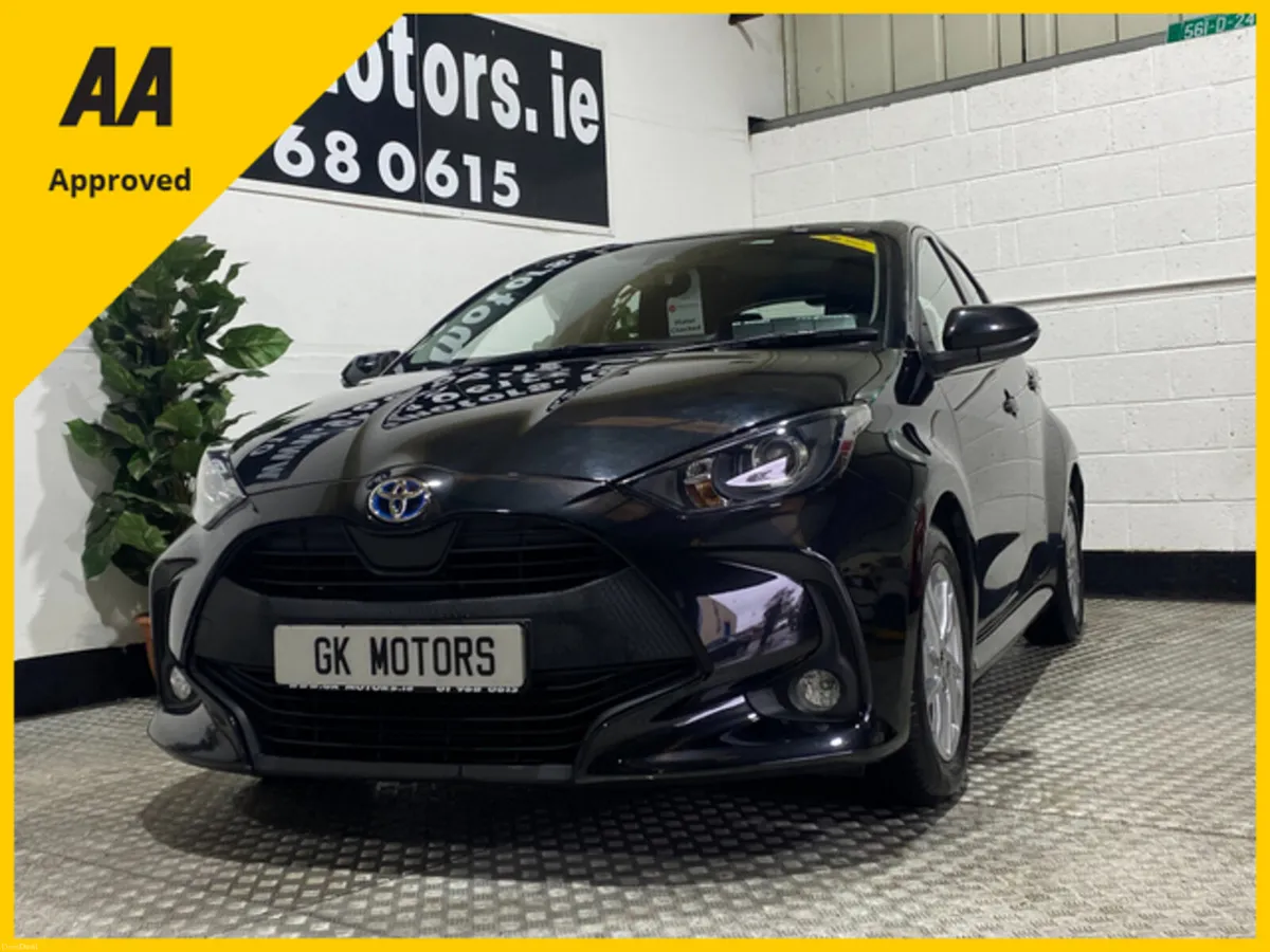 Toyota Yaris 2023///HYBRID//FINANCE AVAILABLE/// - Image 1