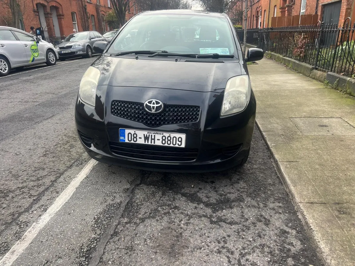 Toyota Yaris 1.0 - Image 2