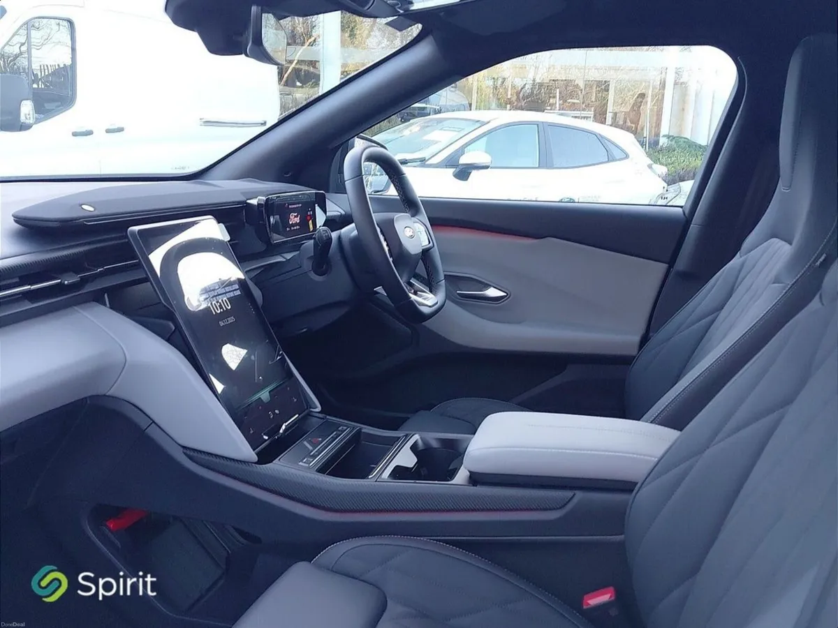 Ford Explorer EXPLORER PREMIUM EXTENDED 77kWh RANG - Image 3