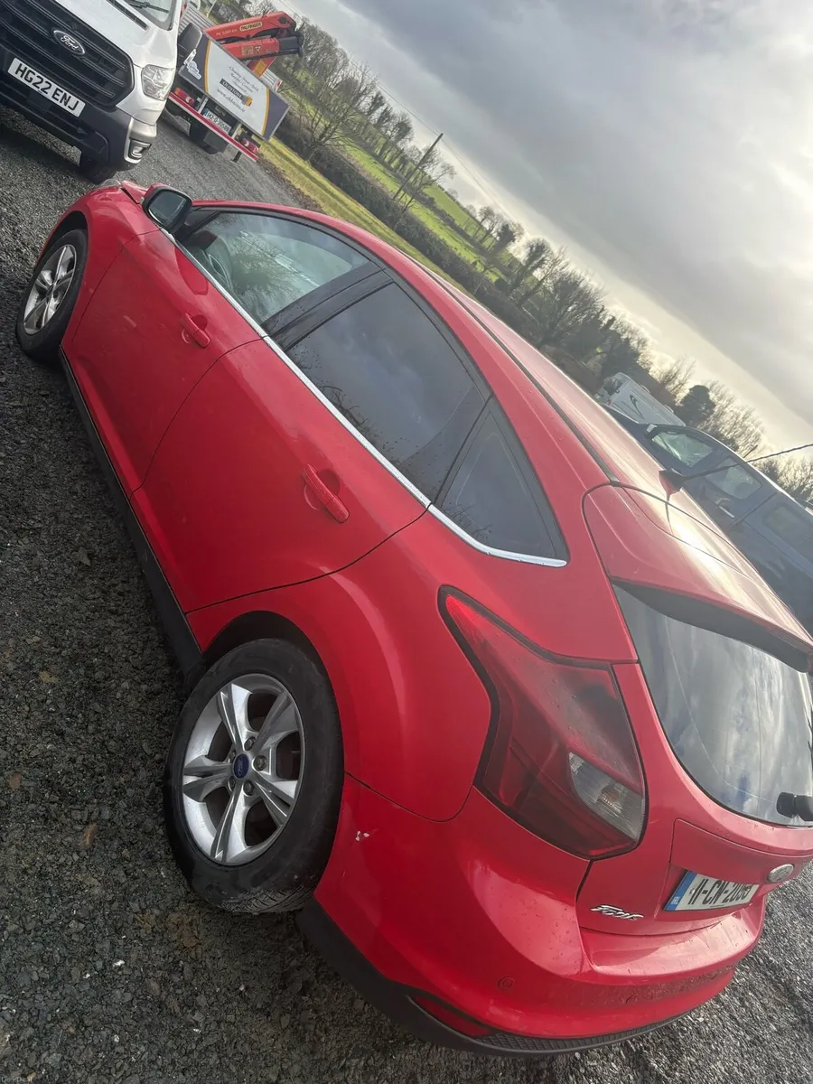 2011 focus 1.6 - Image 3