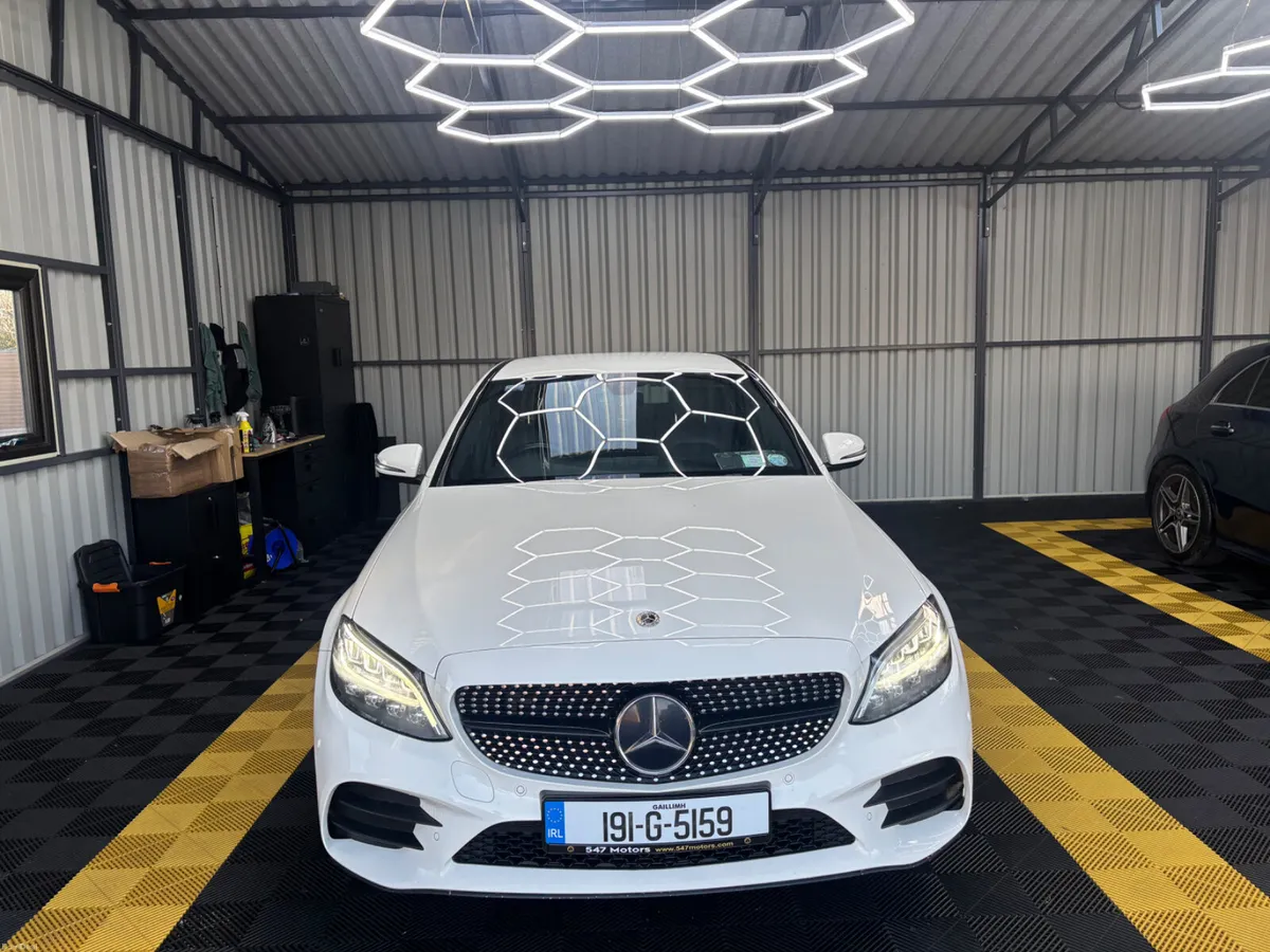 Mercedes-Benz C220d AMG Automatic 2019 - Image 4