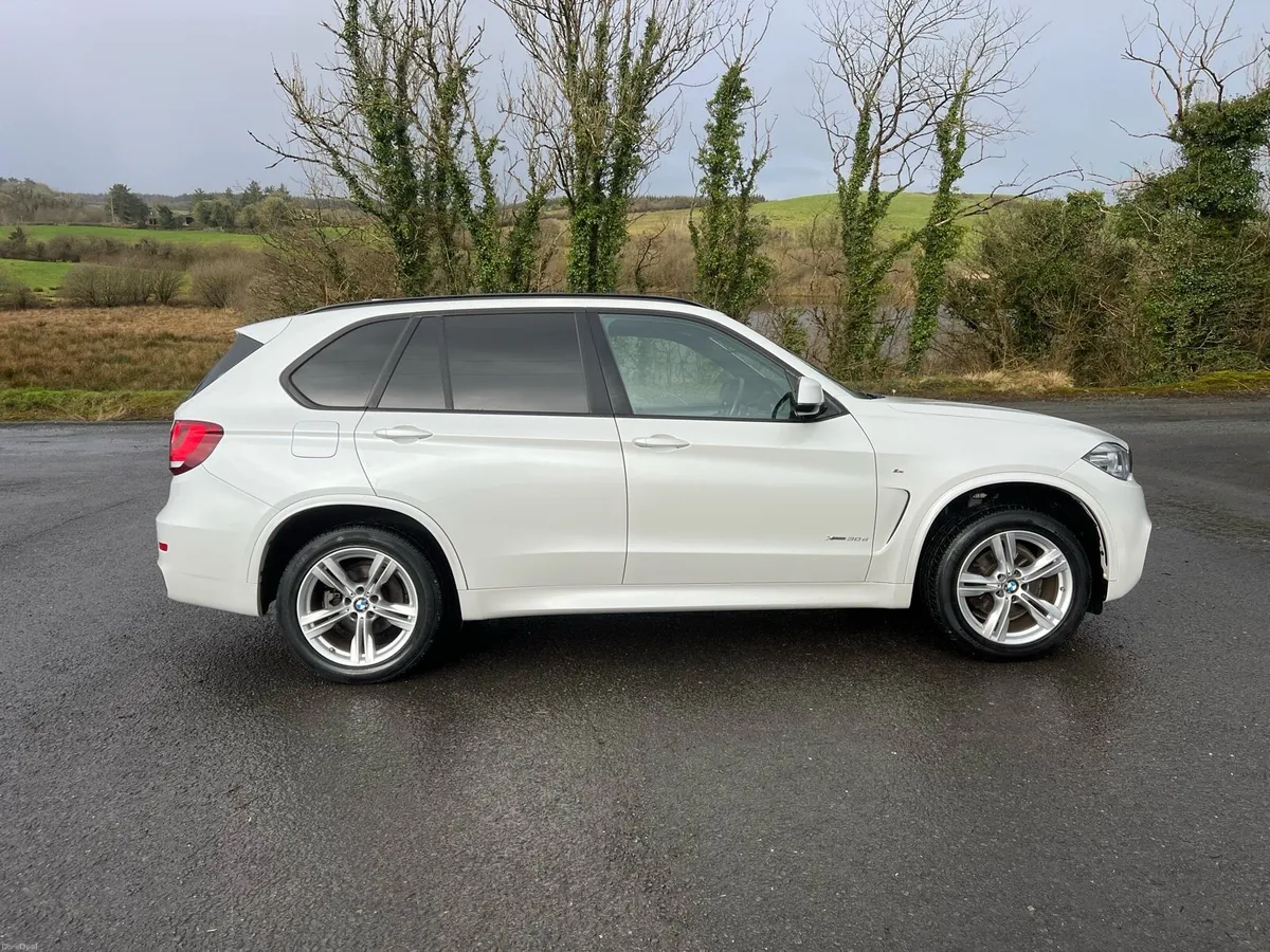 2015 bmw x5 - Image 2
