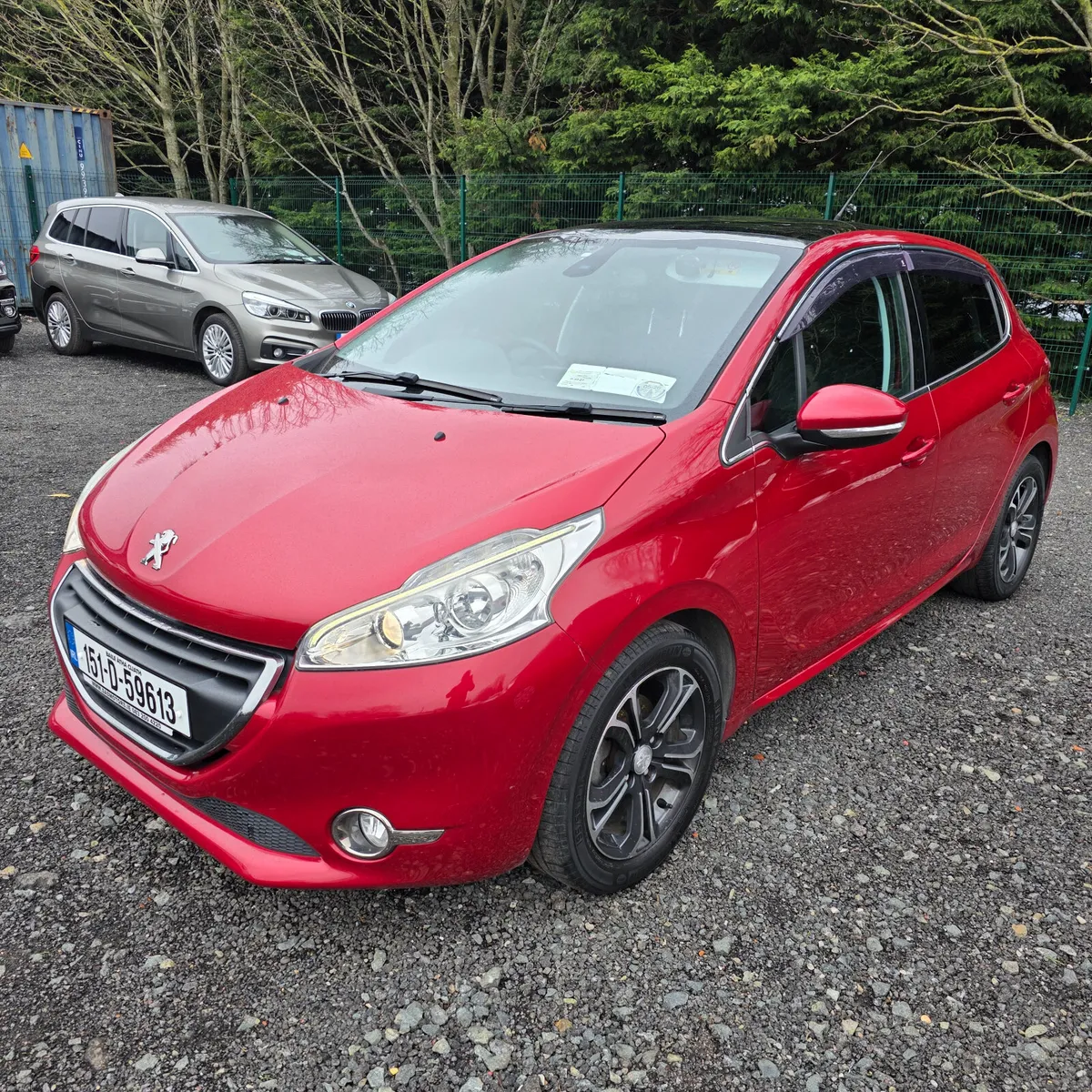 Peugeot 208 Automatic 2015 Low Miles - Image 3