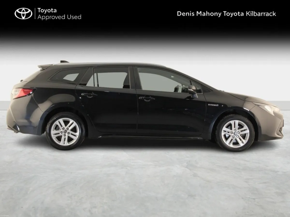 Toyota Corolla HYBRID LUNA T/S - Image 3