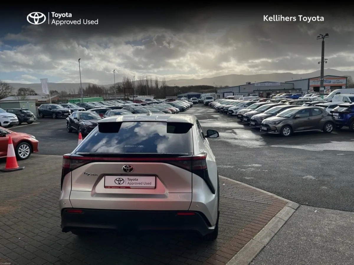 Toyota bZ4X BZ4X SPORT FWD 11KW - Image 4