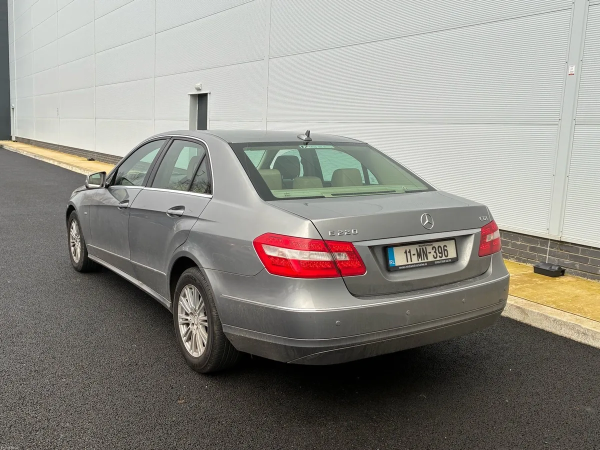 2011 Automatic Mercedes E220 2.1diesel Taxed 09/26 - Image 4