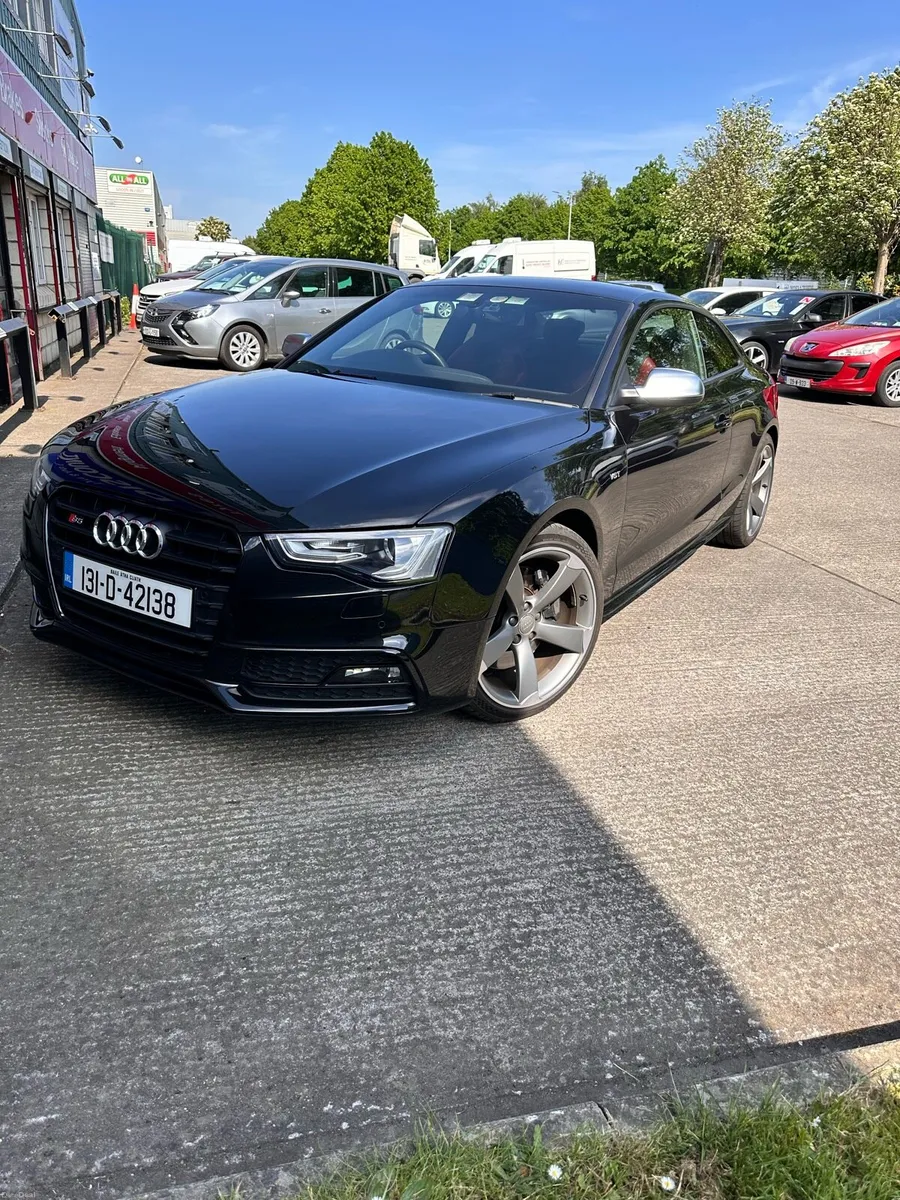 2013 Audi S5 Quattro - Image 2