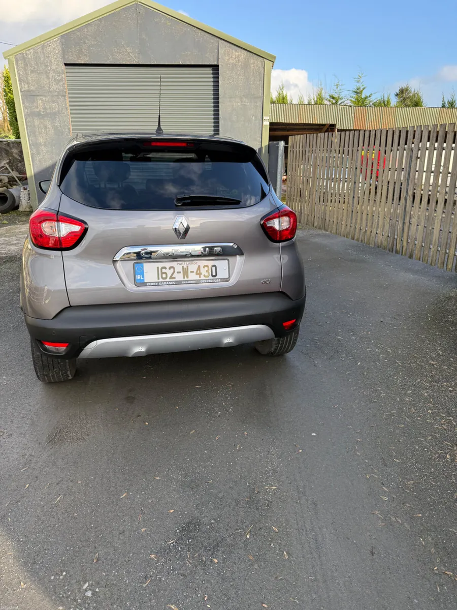 2016 Renault Captur Signature 1.5 dci low mileage - Image 4