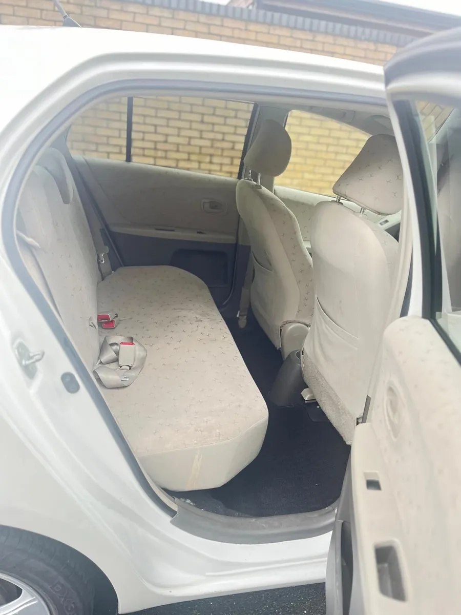 2009 Toyota Vitz 1.0 Petrol Automatic - Image 4