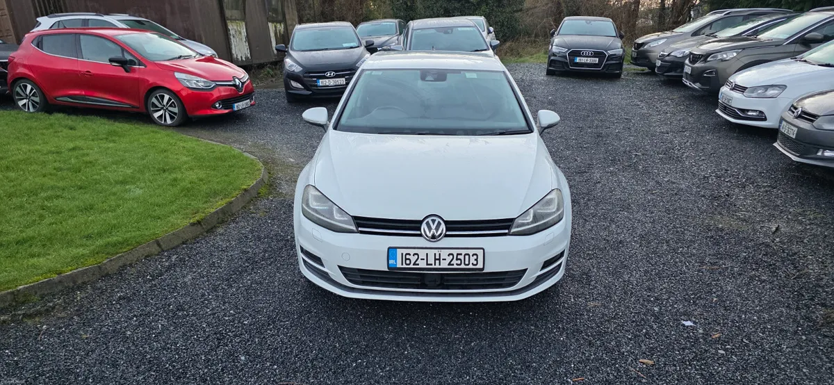 2016 (162) Vw golf 1.2 automatic. - Image 2