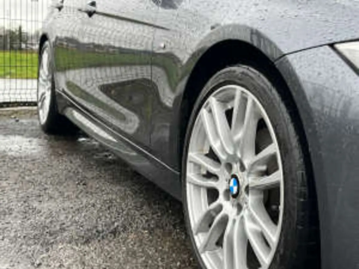 BMW 3-Series 2015 - Image 4