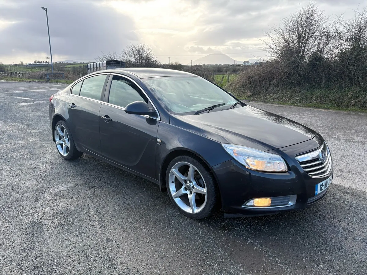 2012 Vauxhall Insignia 2.0 Diesel. NCT 06/2026 - Image 1