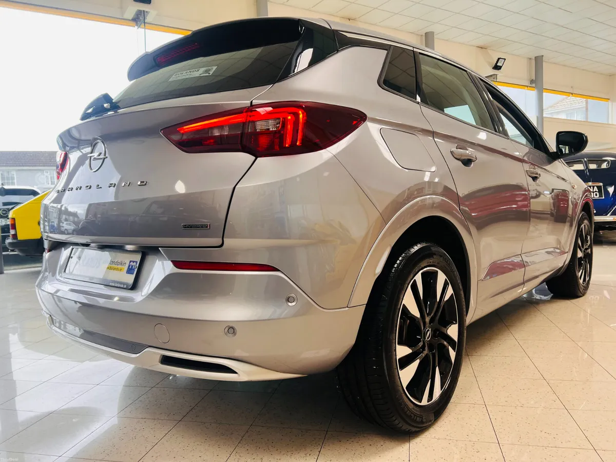 AUTO HYBRID ONLY 8000 Kms As New Best Value - Image 2