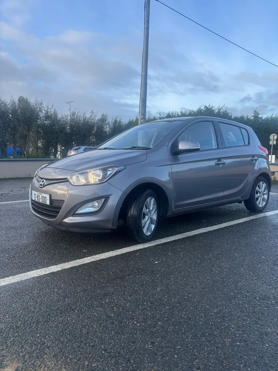 Hyundai i20 1.4 active - Image 2