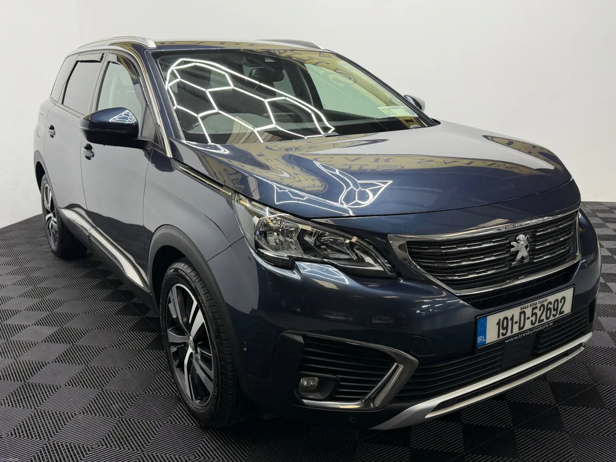 2019 Peugeot 5008 1.5 Allure 7 seat automatic - Image 2