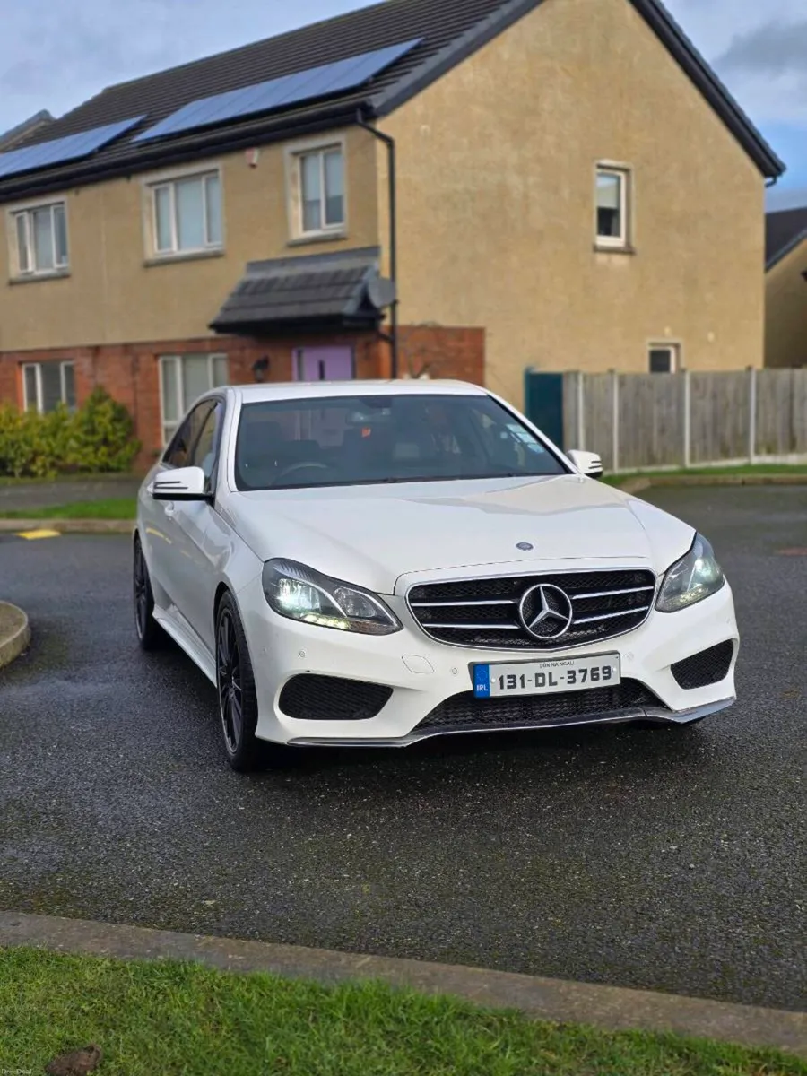Mercedes e220 Amg Sport line automatic - Image 2