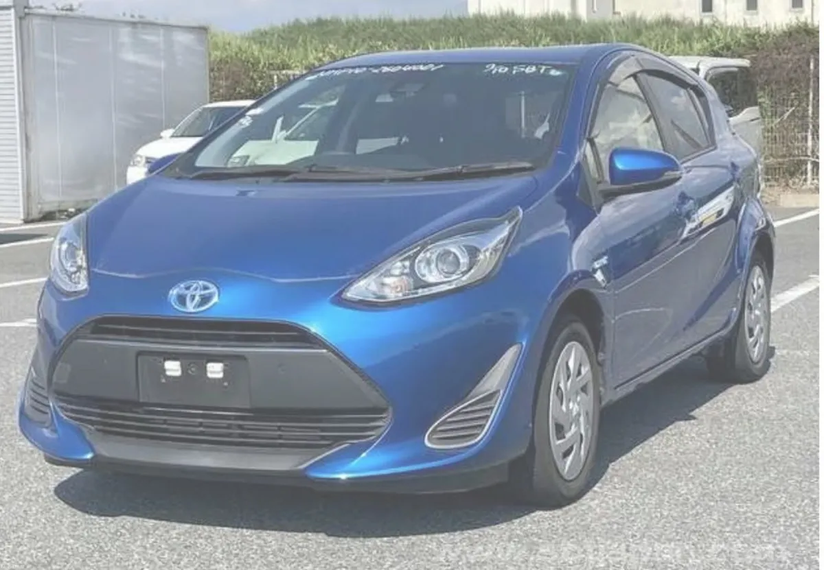 2019 Toyota Aqua 1.5 self charging petrol Hybrid - Image 2
