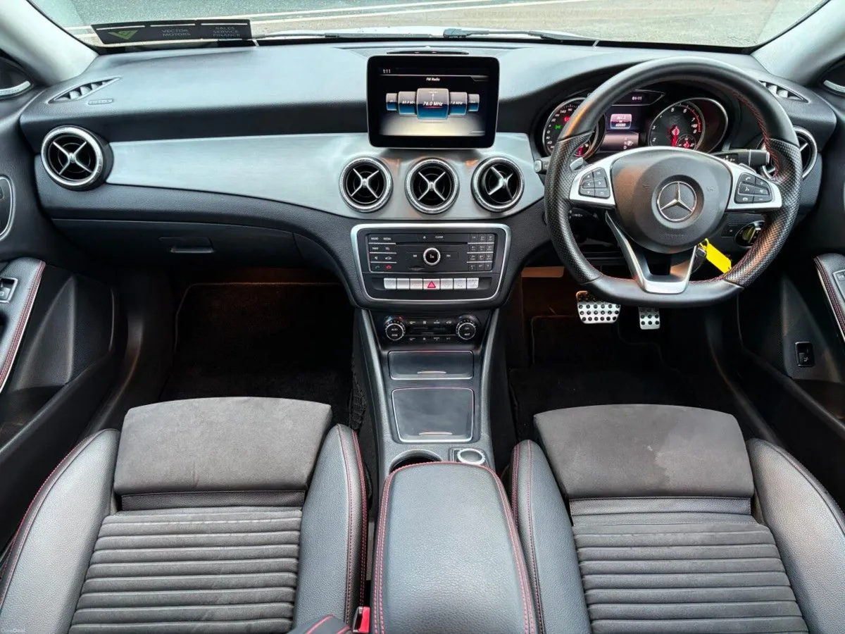 Mercedes-Benz CLA SUNROOF AMG STYLE AUTO SHOOTING - Image 2