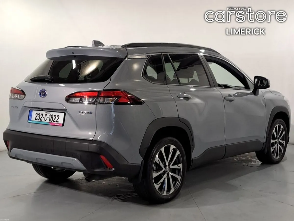 Toyota Corolla 1.8 Hybrid Sport Hatchback - Image 3