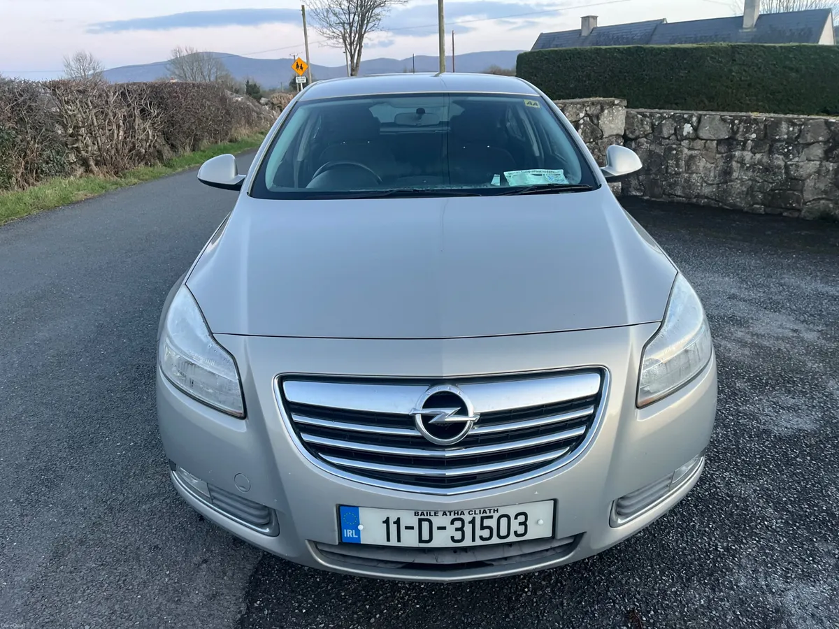 Opel Insignia 2011 2.0 cdti - Image 2