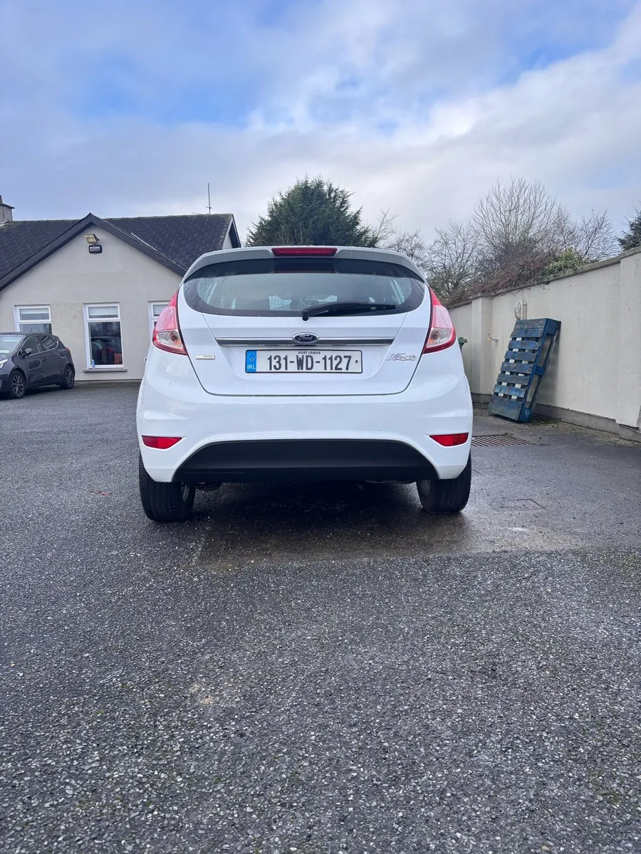 Ford Fiesta Zetec 1.0L petrol - Image 3