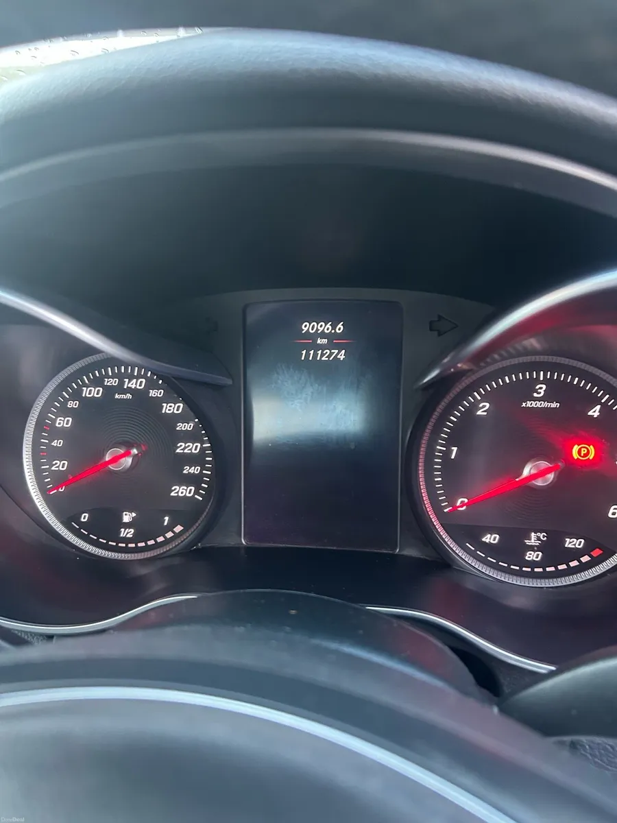 Mercedes C-Class - Image 3