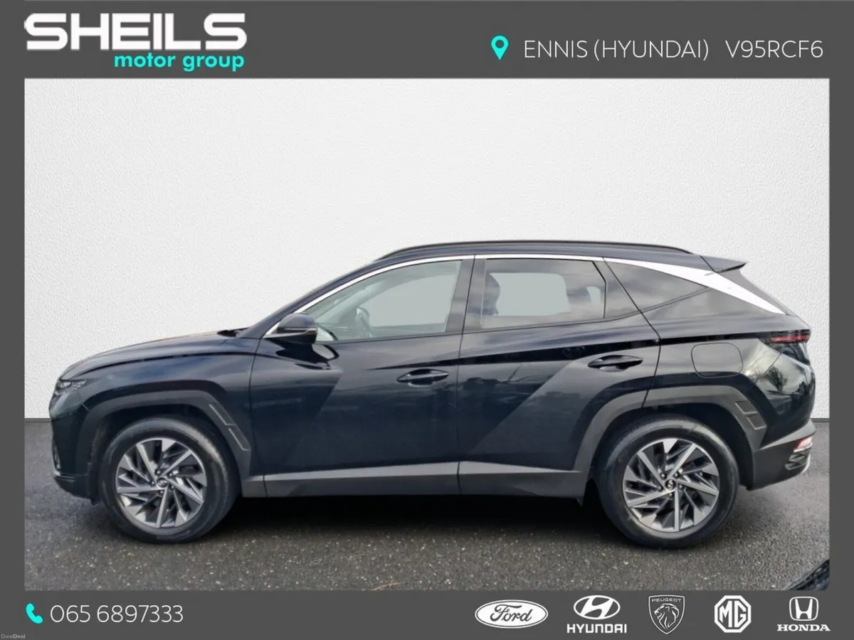 Hyundai Tucson 2WD Executive Plus - Image 5