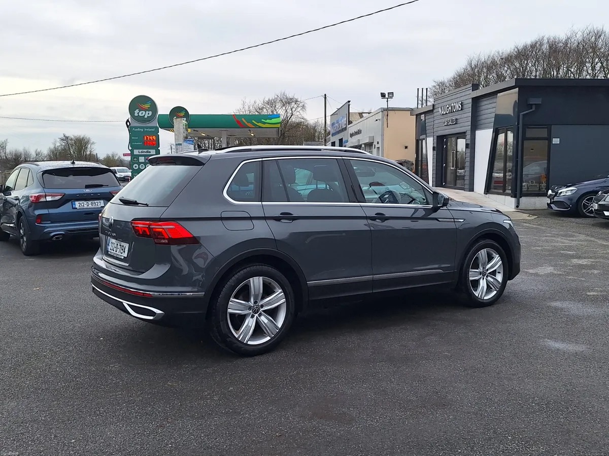 Volkswagen Tiguan 2.0.TDI 150 Elegance *Top Spec - Image 2