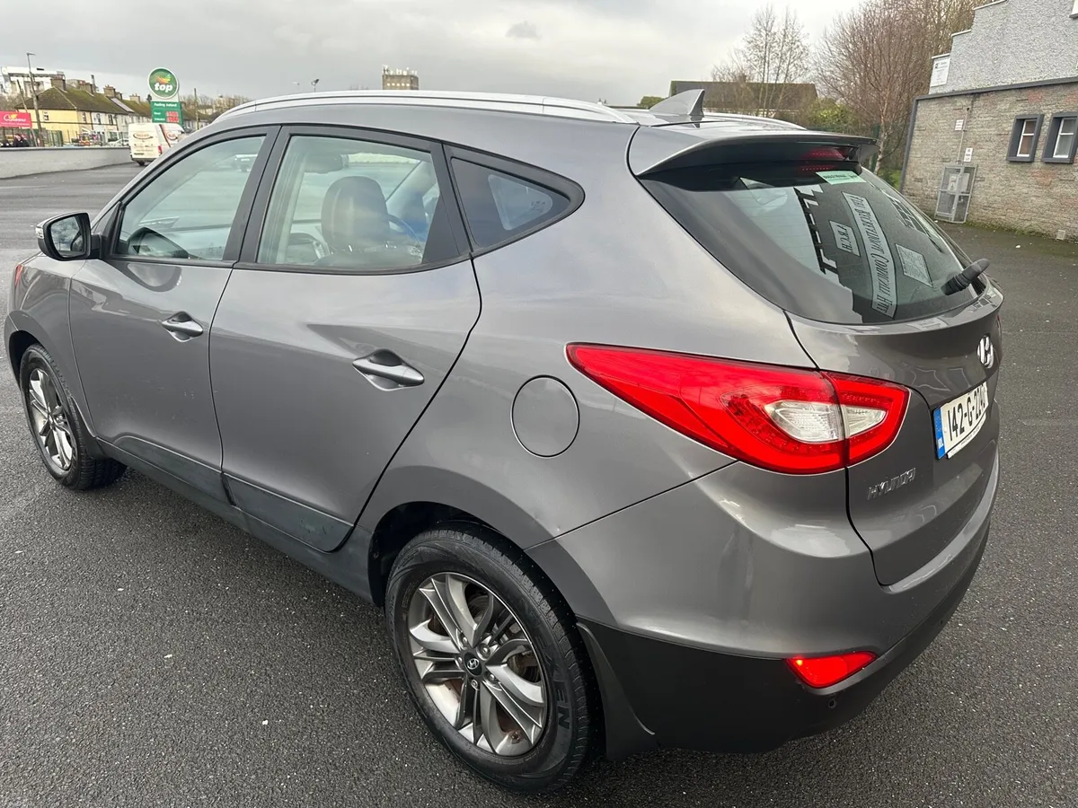 Top Spec New NCT I35 Leather 🤩🤩1.7 diesel - Image 3
