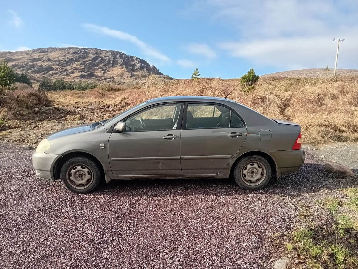 Toyota Corolla 2003 - Image 3