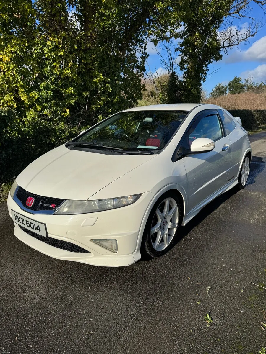 Championship white Type R - Image 2