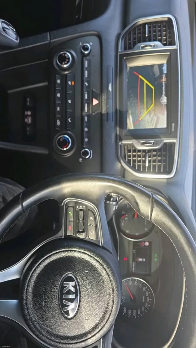 2016 kia sportage **full test** - Image 4