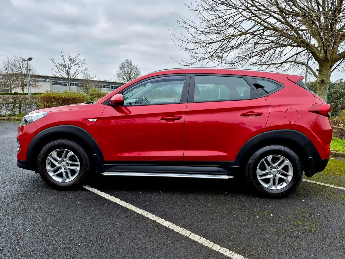 2017 HYUNDAI TUCSON 1.6  LOW MILES - Image 3