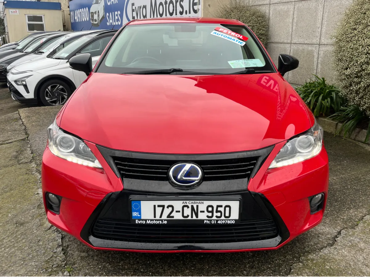 Lexus CT SPORT AUTOMATIC 1.8 PETROL //SAT NAV//REV - Image 2
