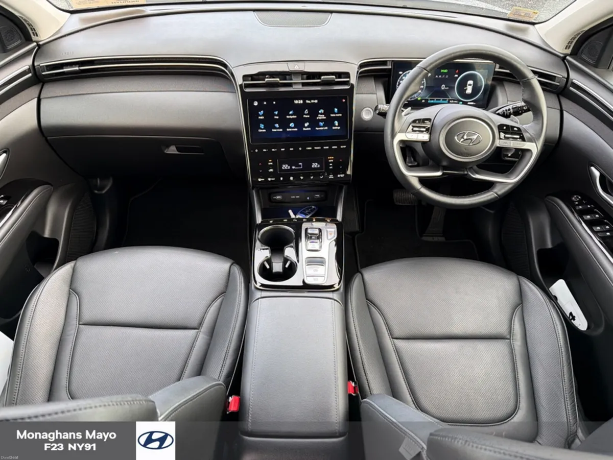 Hyundai Tucson EXECUTIVE PLUS 1.6 PETROL PLUG IN H - Image 2