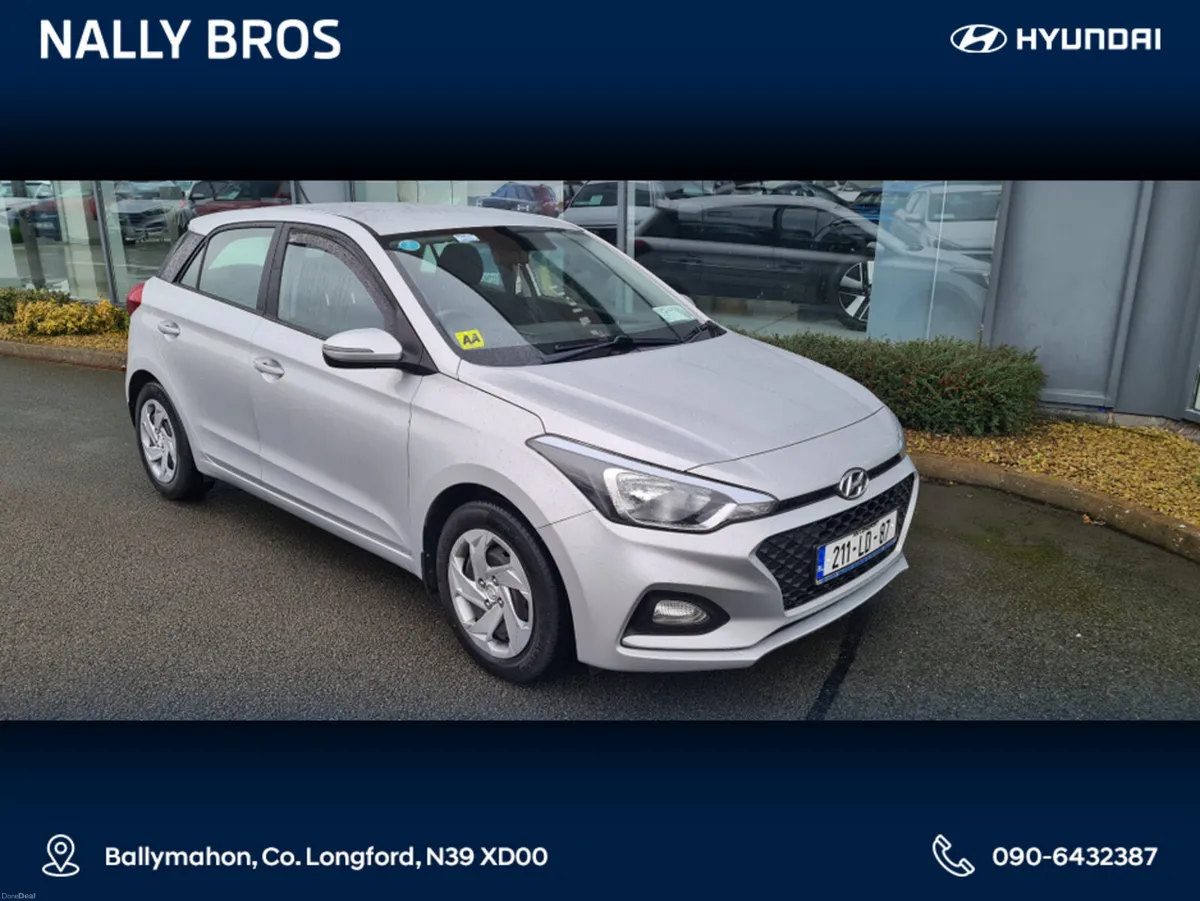 Hyundai i20 ACTIVE PETROL CLASSIC FACELIFT 5DR - Image 1