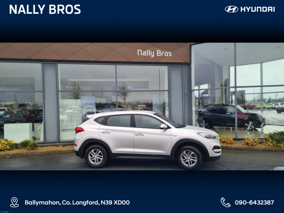 Hyundai Tucson COMFORT 5DR - Image 2