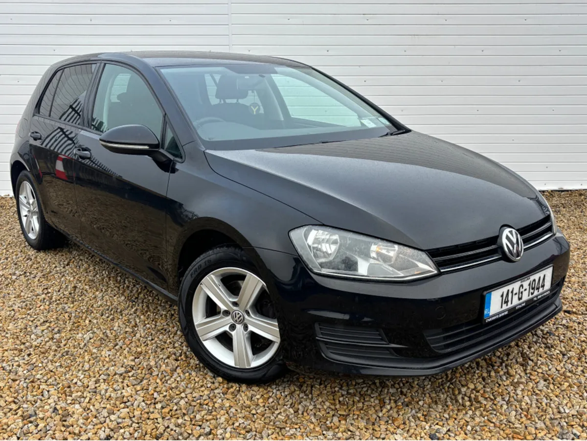 Volkswagen Golf TRENDLINE 1.2 TSI MANUAL 5SPEED 85 - Image 1
