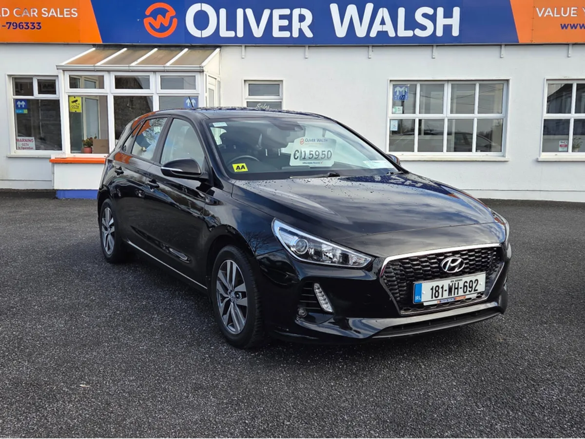 Hyundai i30 I 30 DELUXE 5DR - Image 1