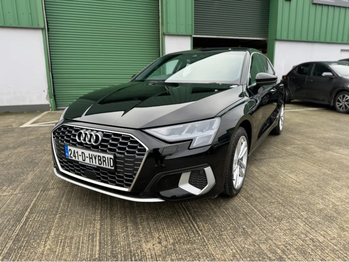 Audi A3 SPORT 40 TFSI E S-A SPORTBACK - Image 2