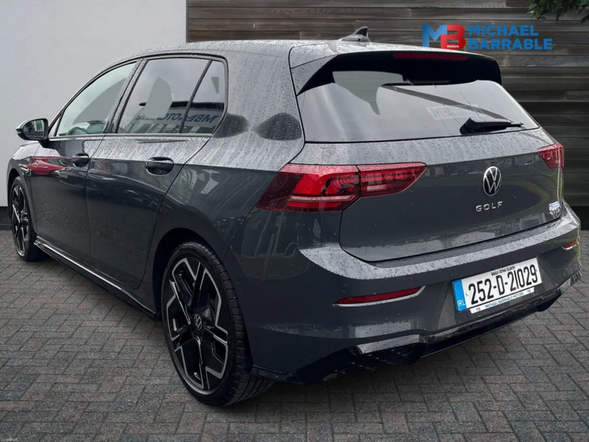 Volkswagen Golf R-LINE 1.5 TSI MHEV 150HP - Image 4