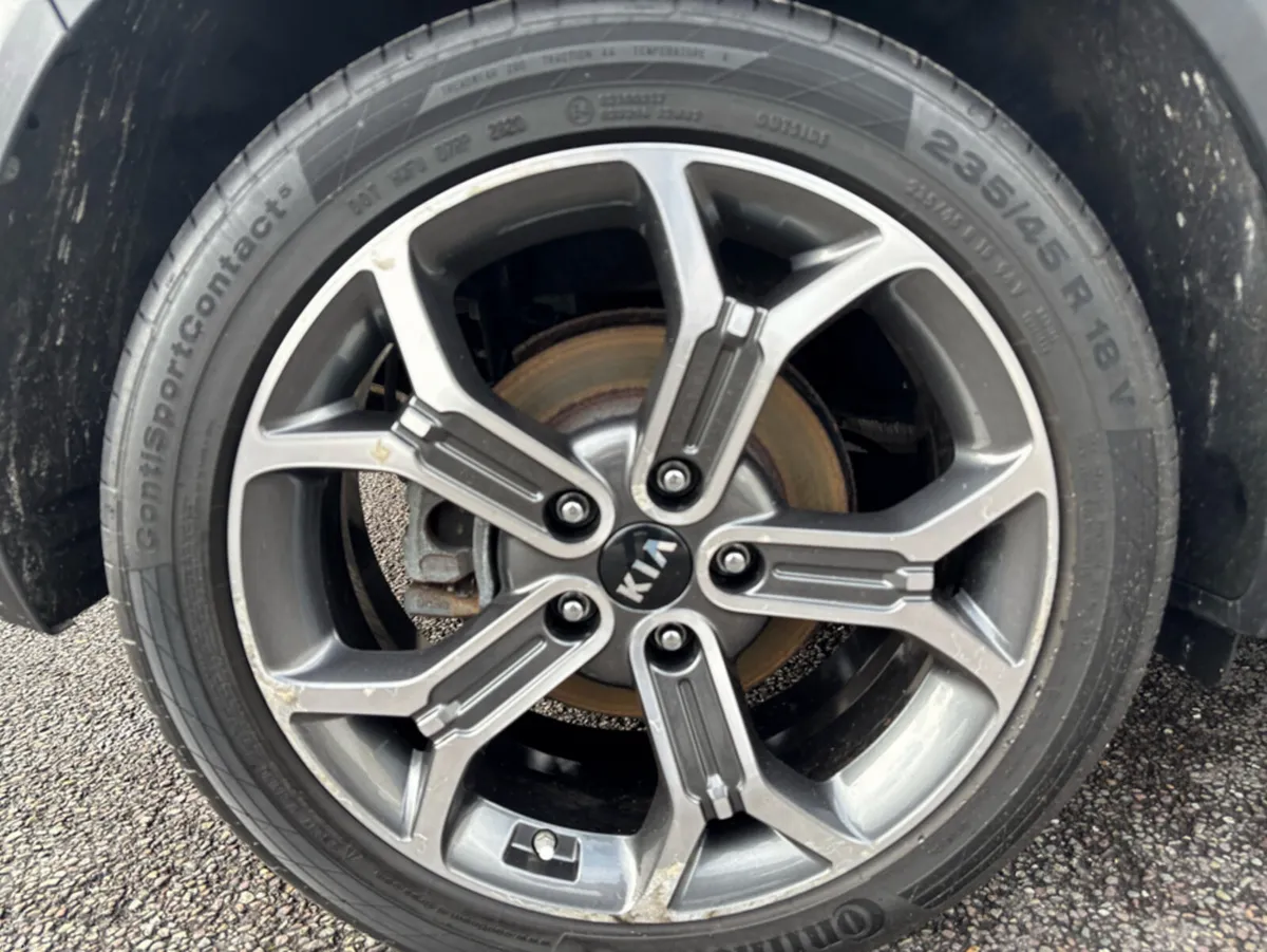 Kia XCeed PHEV 5DR AUTO - Image 4