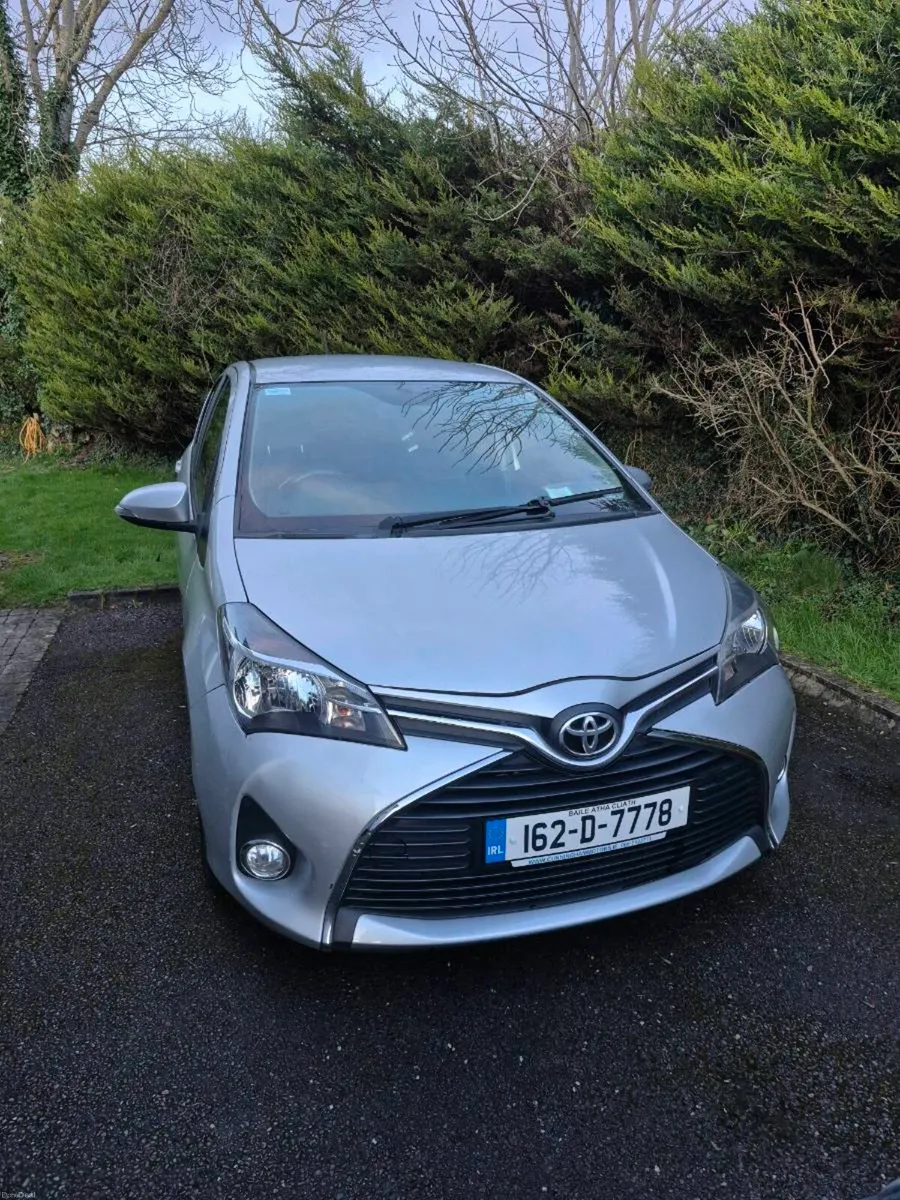 2016 Toyota Yaris 1lt - Image 1