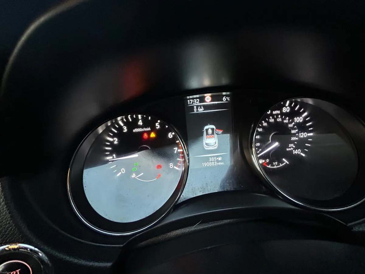 Nissan Qashqai 2015 - Image 4