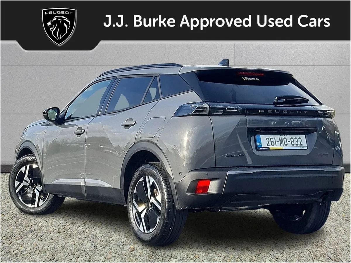 Peugeot 2008 HYBRID 110BHP e-DCS6 Allure - Image 4