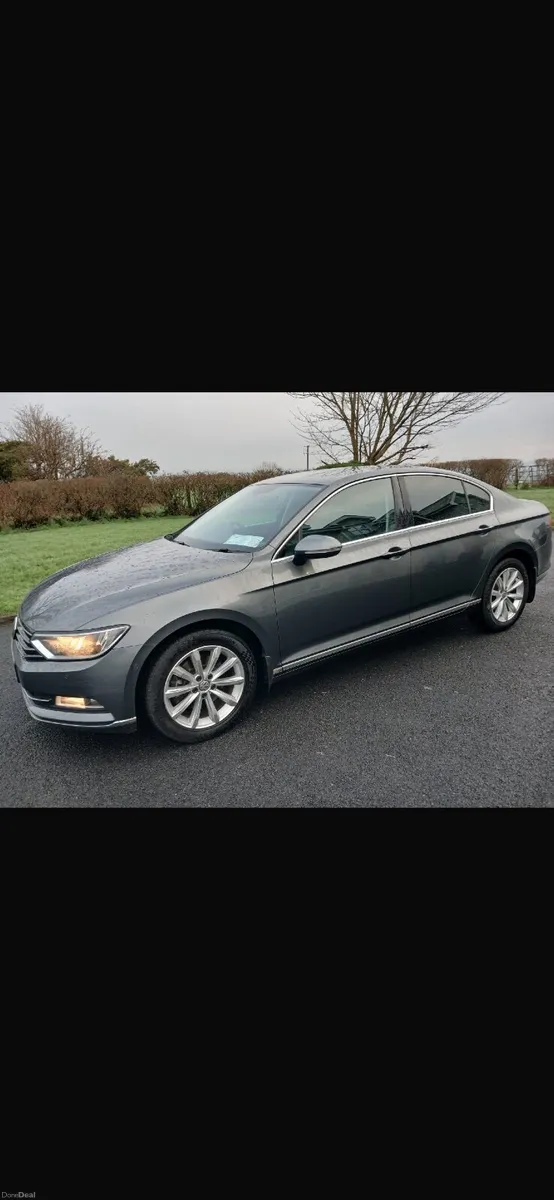 Volkswagen Passat 2016 - Image 3