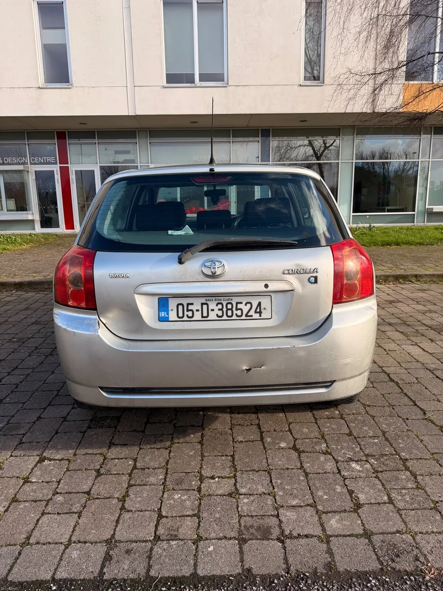 Toyota Corolla hatchback - Image 4